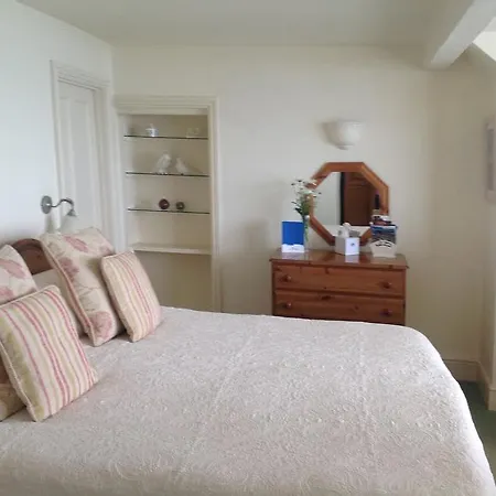 Symply Bed and breakfast 4*